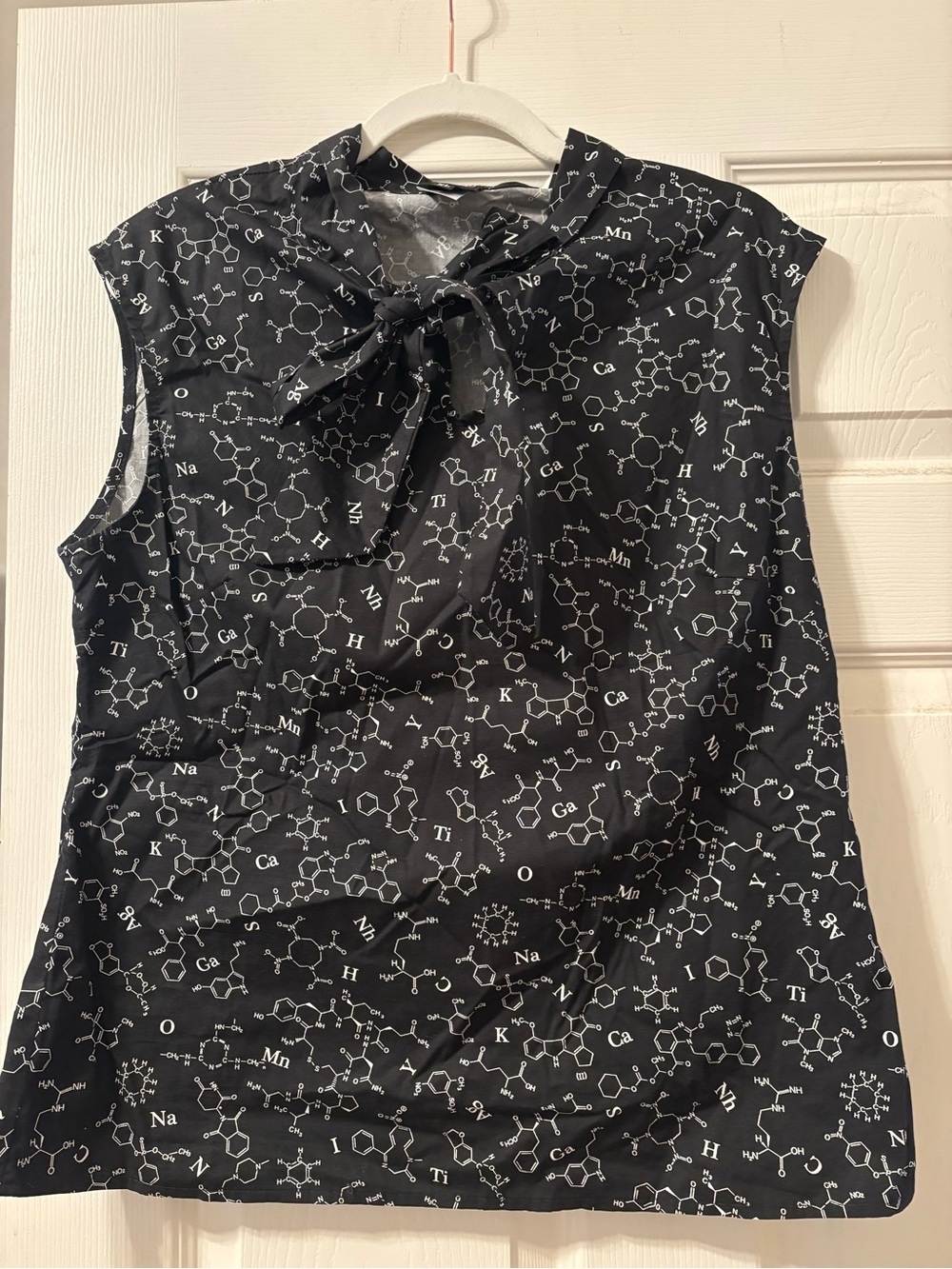 Retrolicious Black and White Molecular Print Shirt